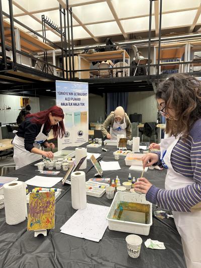 ODTÜ İle Ebru Sanatına Ultralight Yansımalar